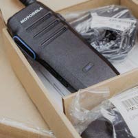 Unikke krypterede walkie-talkies.
